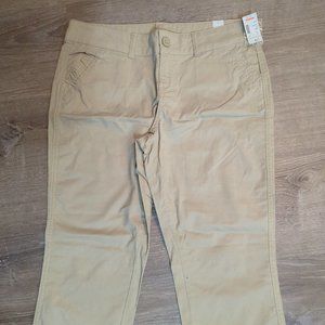 MWT, Maurice's khaki Crop pants, 9/10